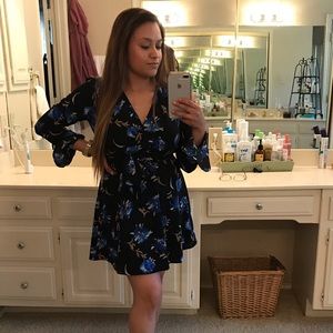 Meet your Posher, Raquel